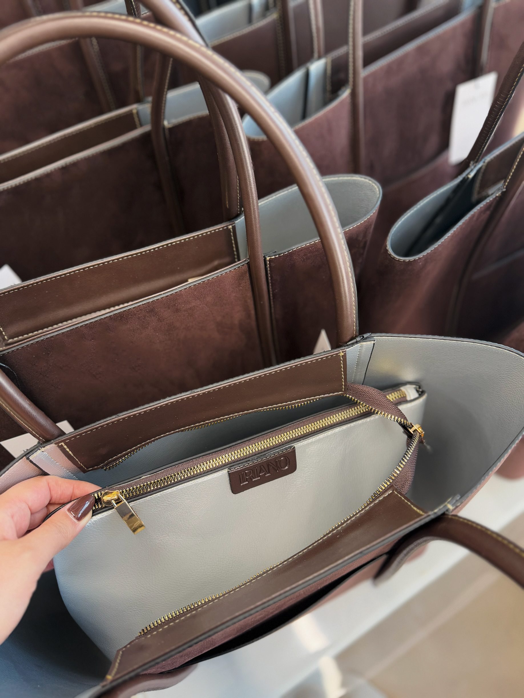 کیف براونی - Image 3